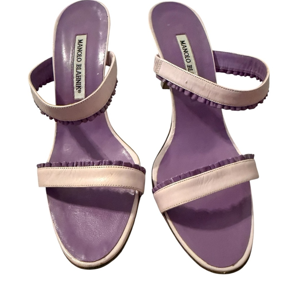 Manolo Blahnik Leather Ruffle Embellishment Sandals